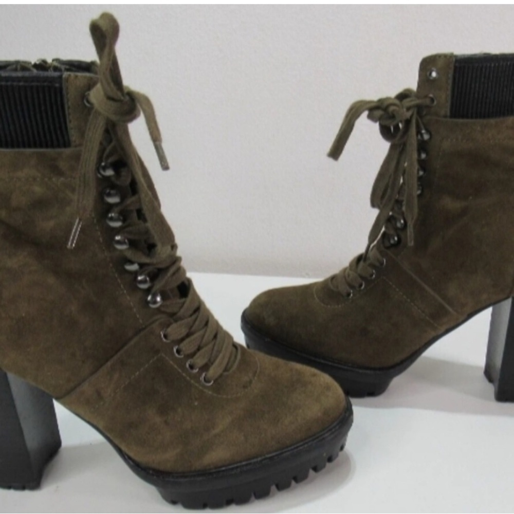 Vince Camuto Olive Lace-Up Boots